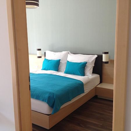 Vízparti wellness apartman Velence Apartamento Exterior foto