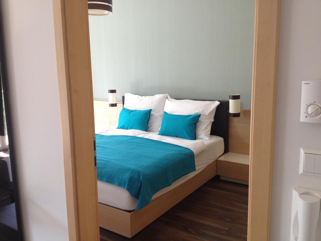 Vízparti wellness apartman Velence Apartamento Exterior foto